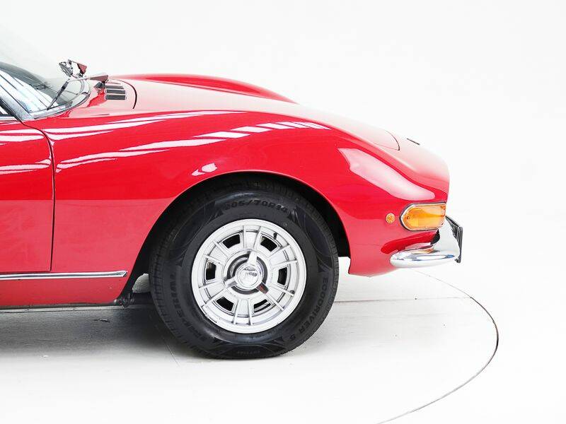 Immagine 10/15 di FIAT Dino Spider (1968)