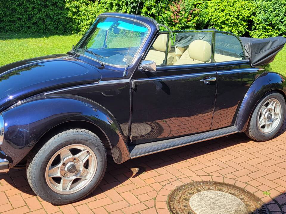 Image 2/11 of Volkswagen Kever 1303 LS (1978)