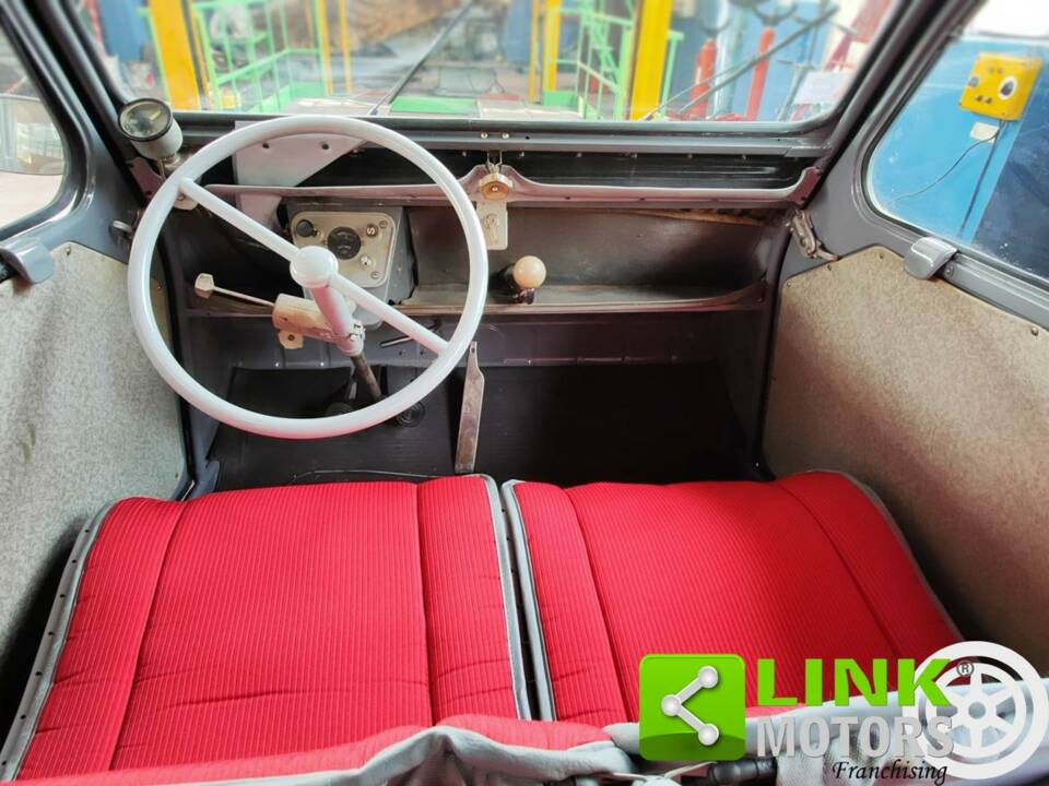 Immagine 4/6 di Citroën 2 CV (1957)