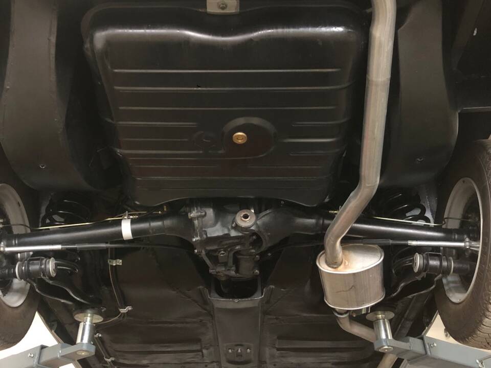 Image 38/46 of Mercedes-Benz 190 SL (1955)