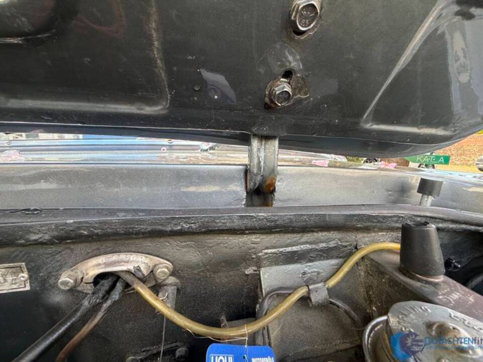 Bild 47/98 von Alfa Romeo 2000 Spider (1960)