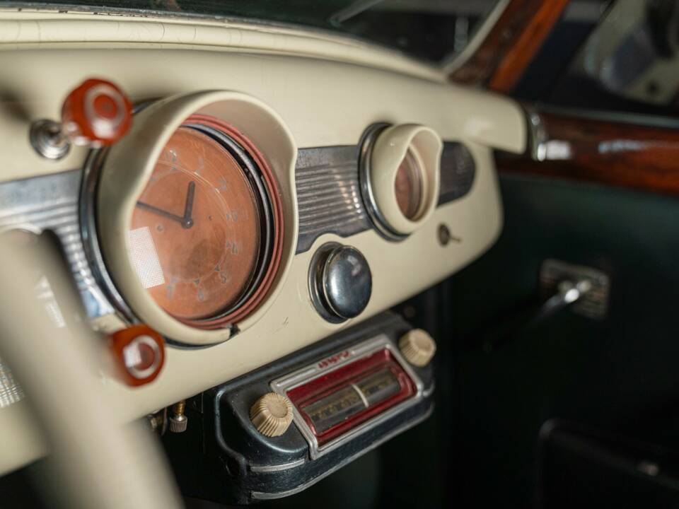 Imagen 39/50 de FIAT 1100 Ghia (1947)