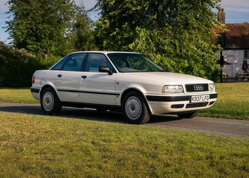 Bild 1/50 von Audi 80 - 2.0 E (1993)