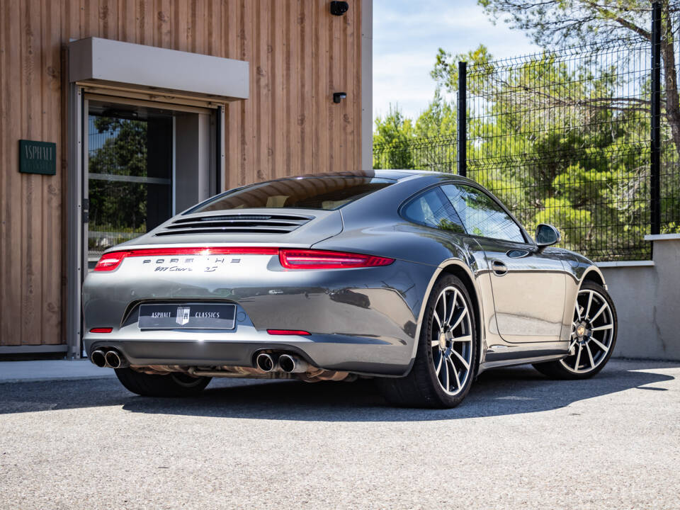 Image 8/50 of Porsche 911 Carrera 4S (2013)