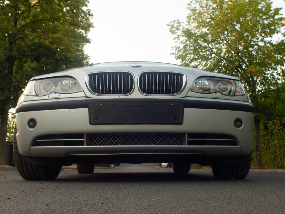 Afbeelding 55/58 van BMW 330i (2002)