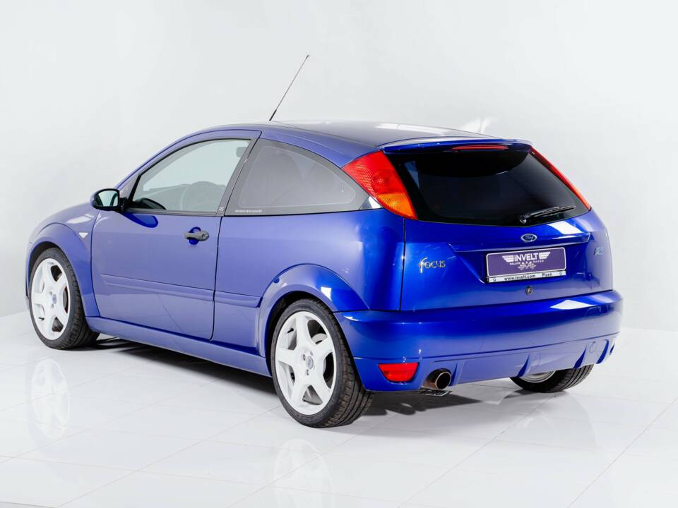 Image 6/11 of Ford Focus RS (2003)