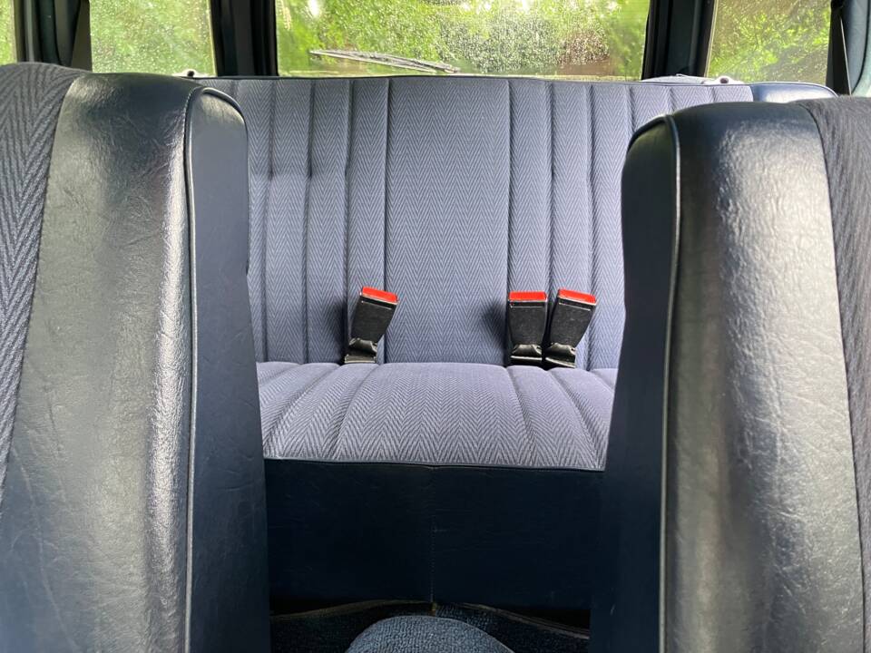 Image 14/23 of Mercedes-Benz 230 T (1980)