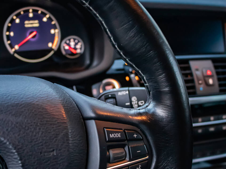 Image 33/50 of ALPINA XD3 Biturbo (2014)