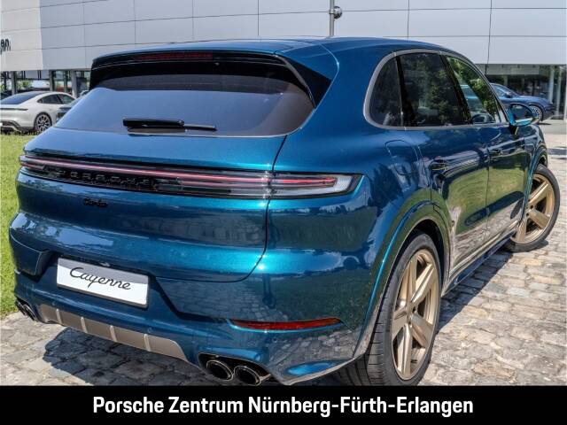 Immagine 5/50 di Porsche Cayenne Turbo E-Hybrid (1900)