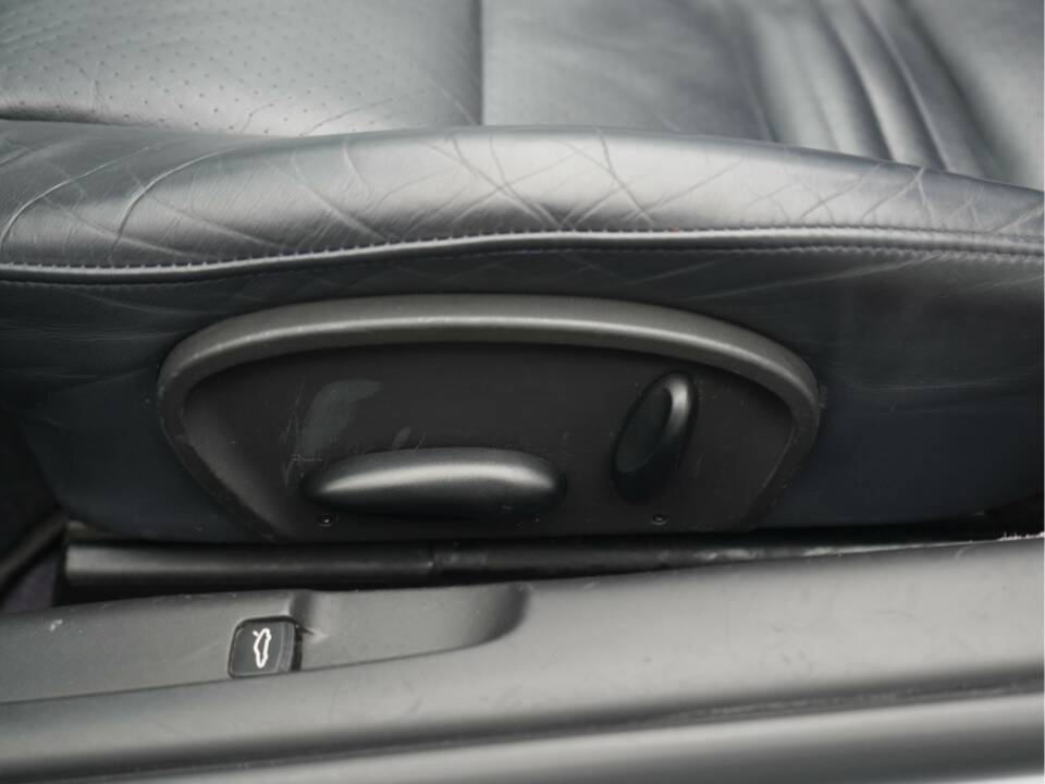 Image 12/45 de Porsche Boxster (2003)
