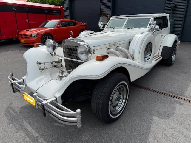 Image 2/25 of Excalibur Phaeton V (1989)