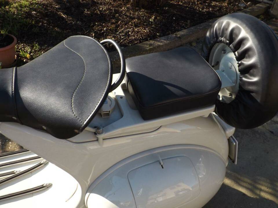 Imagen 12/50 de Piaggio Vespa 150 (1956)