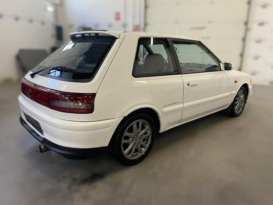 Image 4/8 of Mazda 323 GT-R (1992)