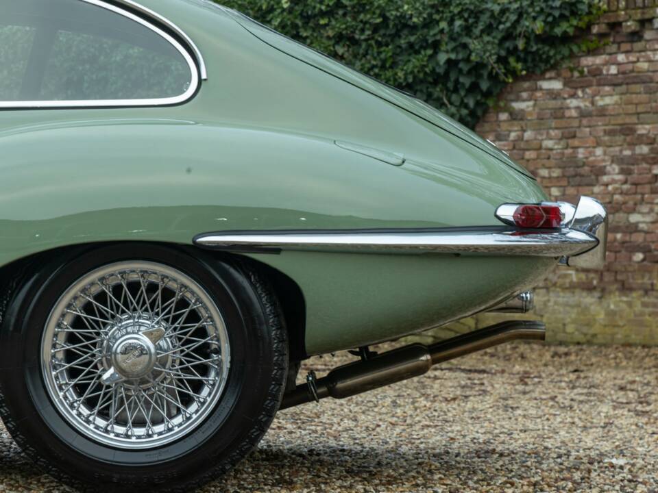 Imagen 28/50 de Jaguar E-Type 4.2 (1967)