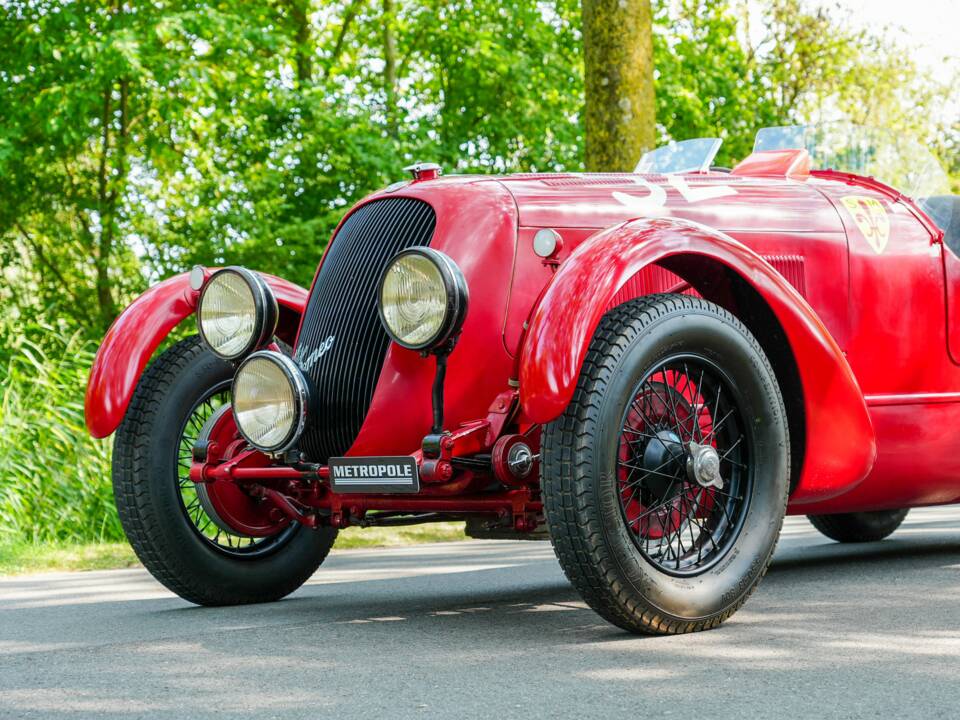 Image 22/50 of Alfa Romeo 6C 2300 Pescara (1934)