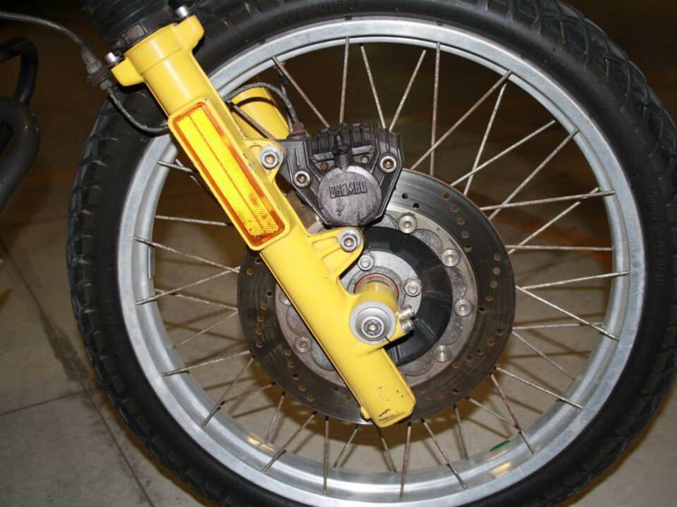 Bild 41/50 von BMW DUMMY (1990)