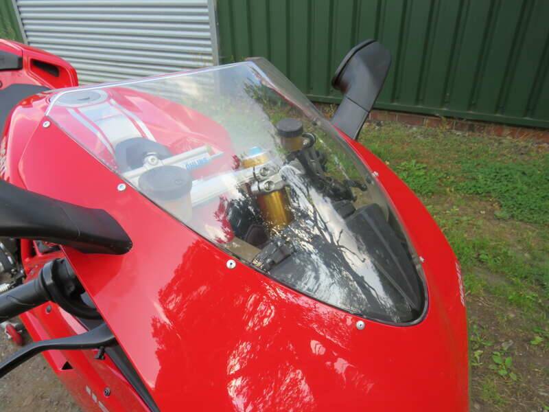 Immagine 8/46 di Ducati DUMMY (2012)