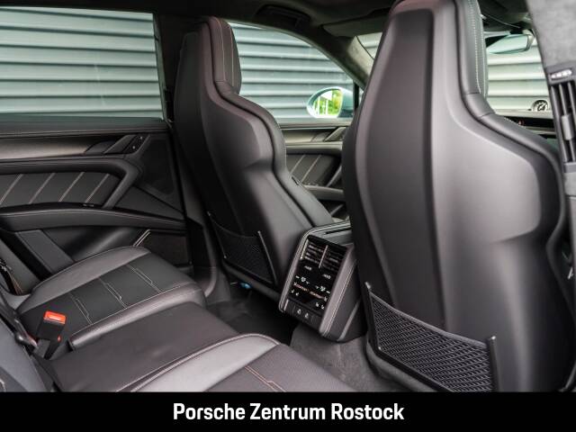 Imagen 15/35 de Porsche Cayenne Turbo E-Hybrid (1900)