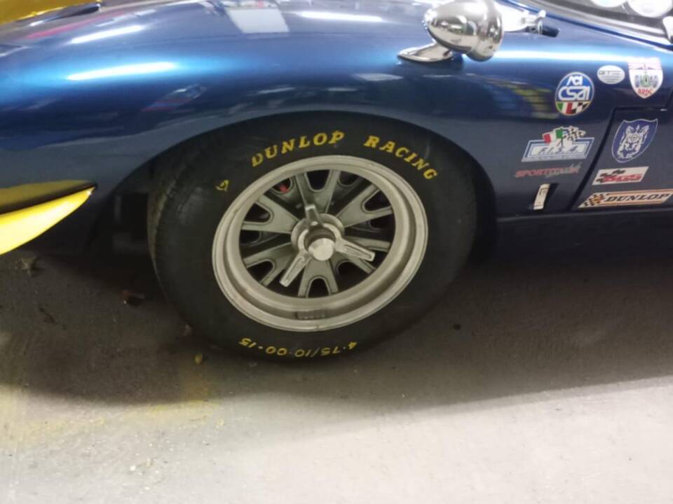 Image 136/137 of Ford GT40 (1971)