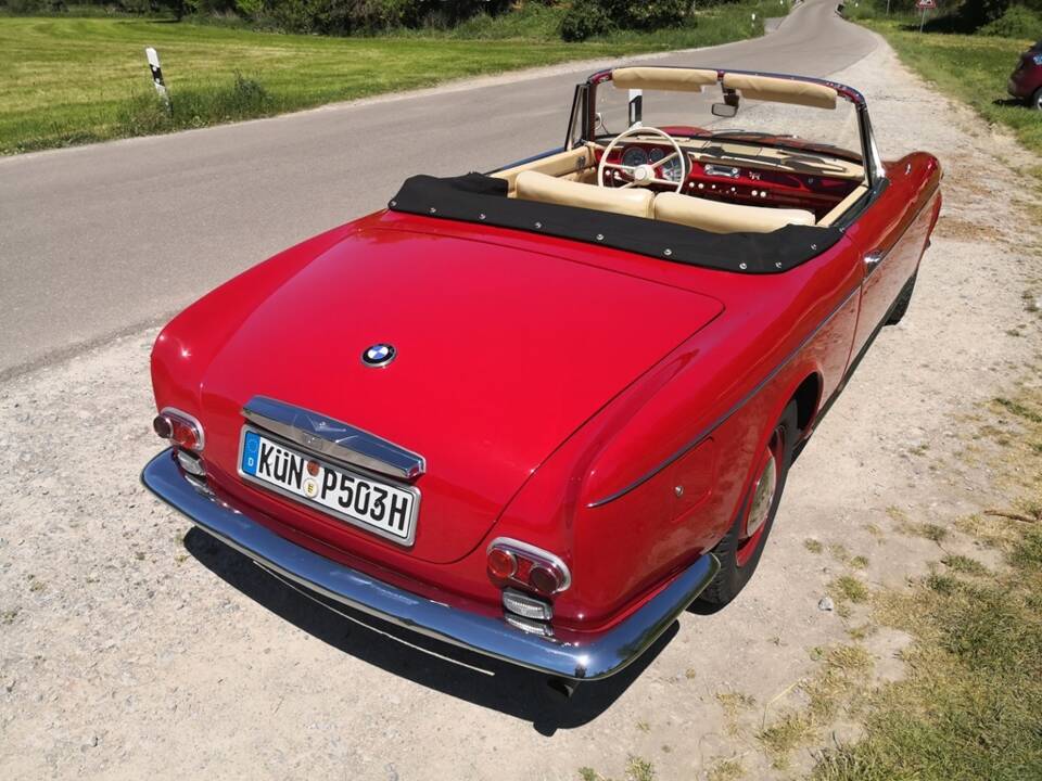 Immagine 16/58 di BMW 503 (1959)