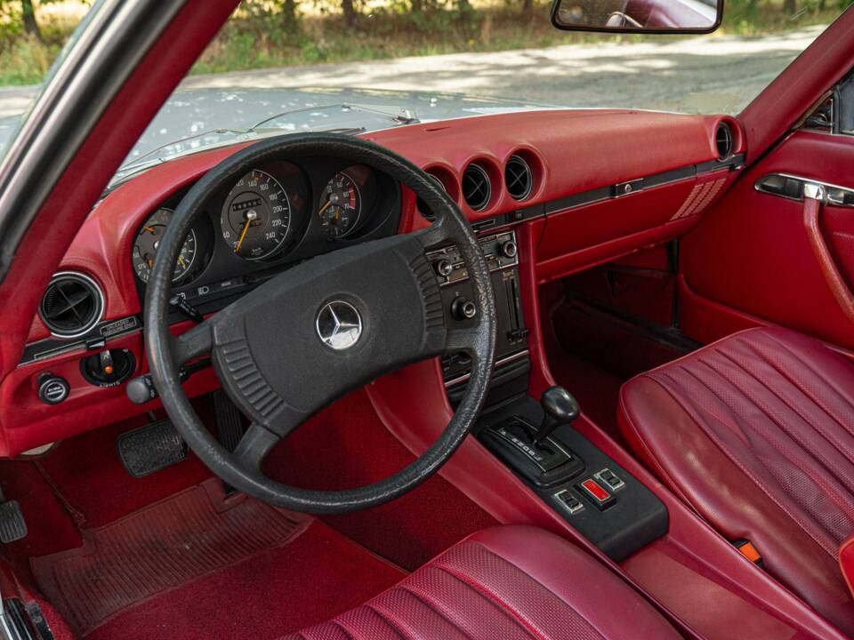 Image 37/50 de Mercedes-Benz 450 SL (1977)