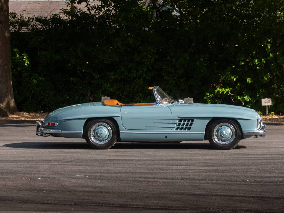 Image 20/50 of Mercedes-Benz 300 SL Roadster (1957)