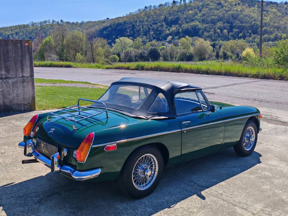 Immagine 5/37 di MG MGB (1972)