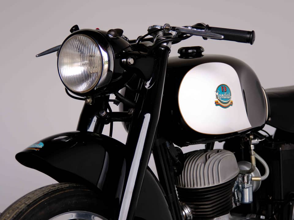 Image 27/68 of Mondial 160 Sport Lusso (1954)