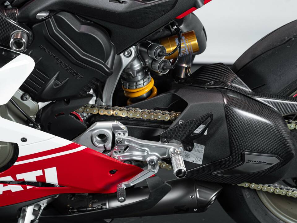 Bild 12/44 von Ducati DUMMY (2019)