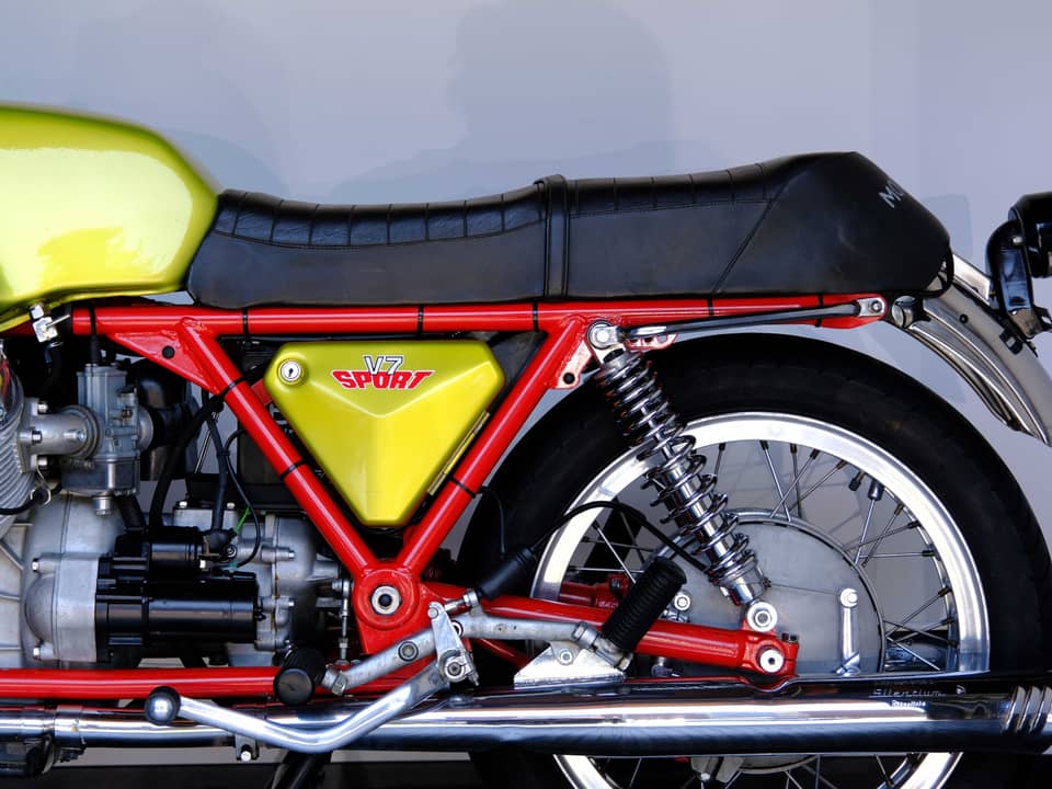 Immagine 49/80 di Moto Guzzi V7 Sport (1972)