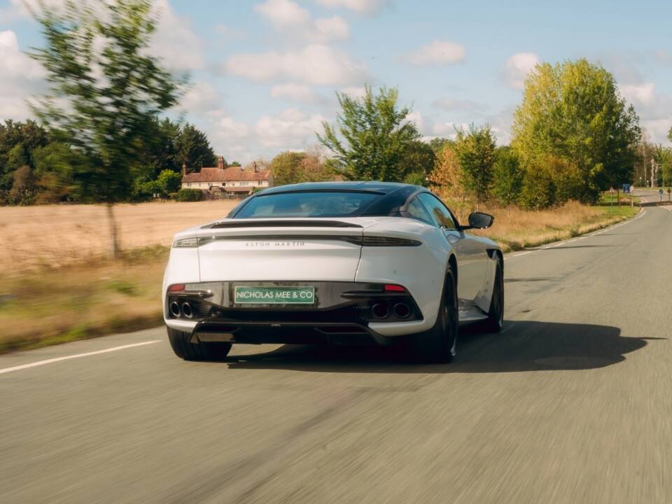 Bild 37/82 von Aston Martin DBS Superleggera (2018)