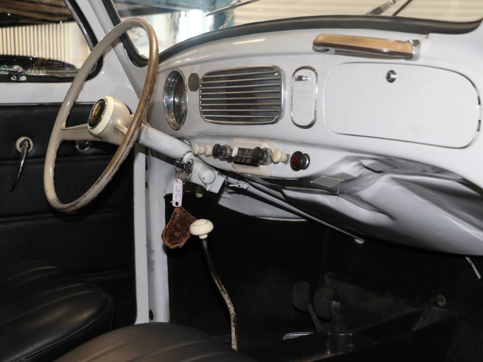 Image 27/44 of Volkswagen Beetle 1200 Export "Oval" (1956)