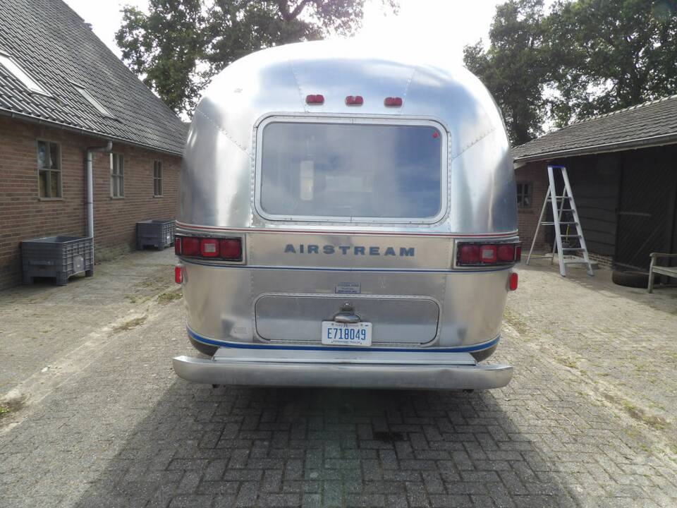 Bild 5/8 von Airstream Land Yacht (1978)