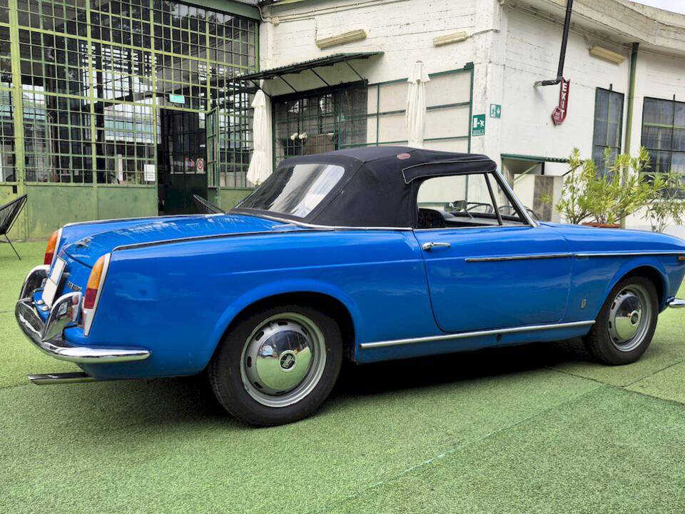 Image 65/74 of FIAT 1500 S (1960)