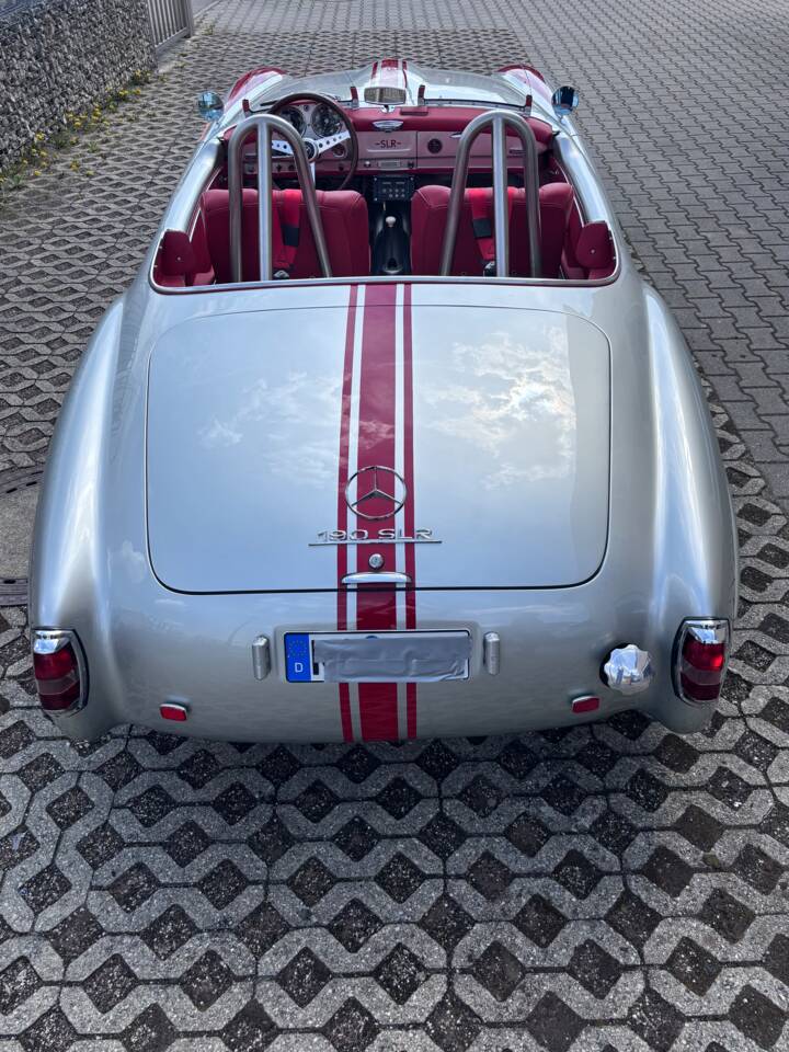 Afbeelding 14/62 van Mercedes-Benz 190 SL (1955)