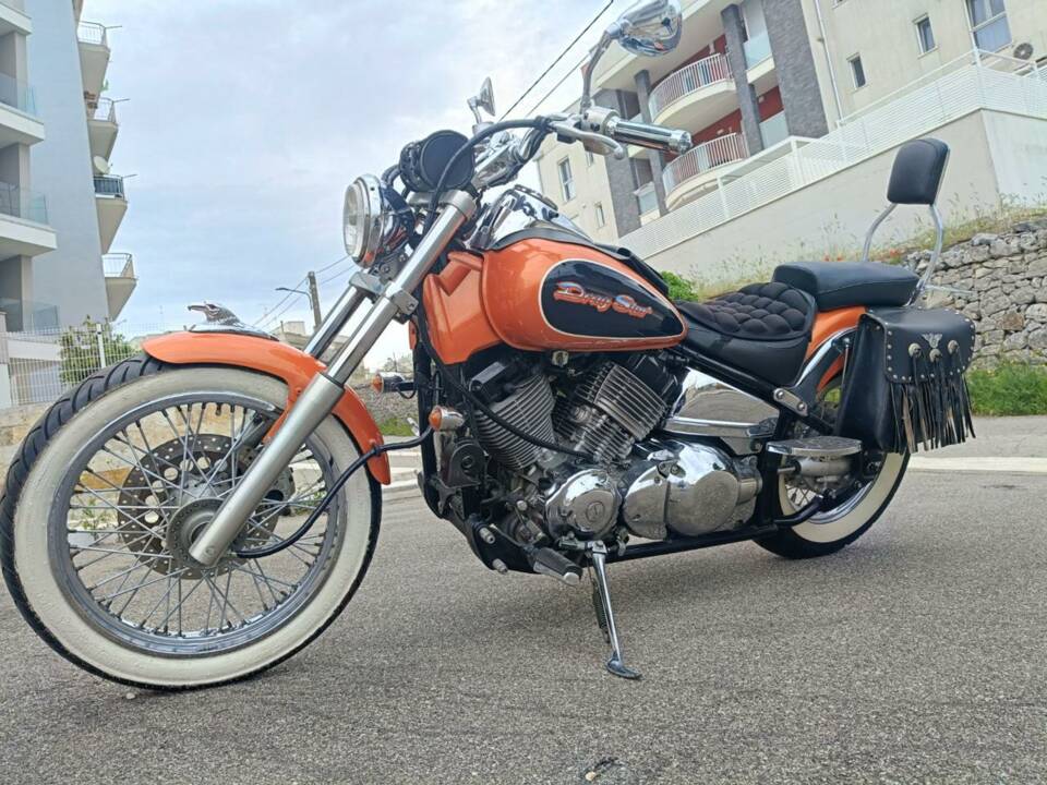 Image 4/50 of Yamaha XVS 650 Drag Star (1997)