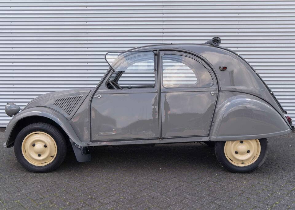 Bild 6/8 von Citroën 2 CV A (1953)