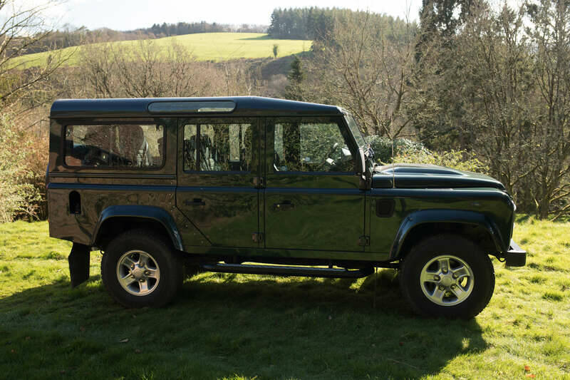 Bild 34/50 von Land Rover Defender 110 (2011)