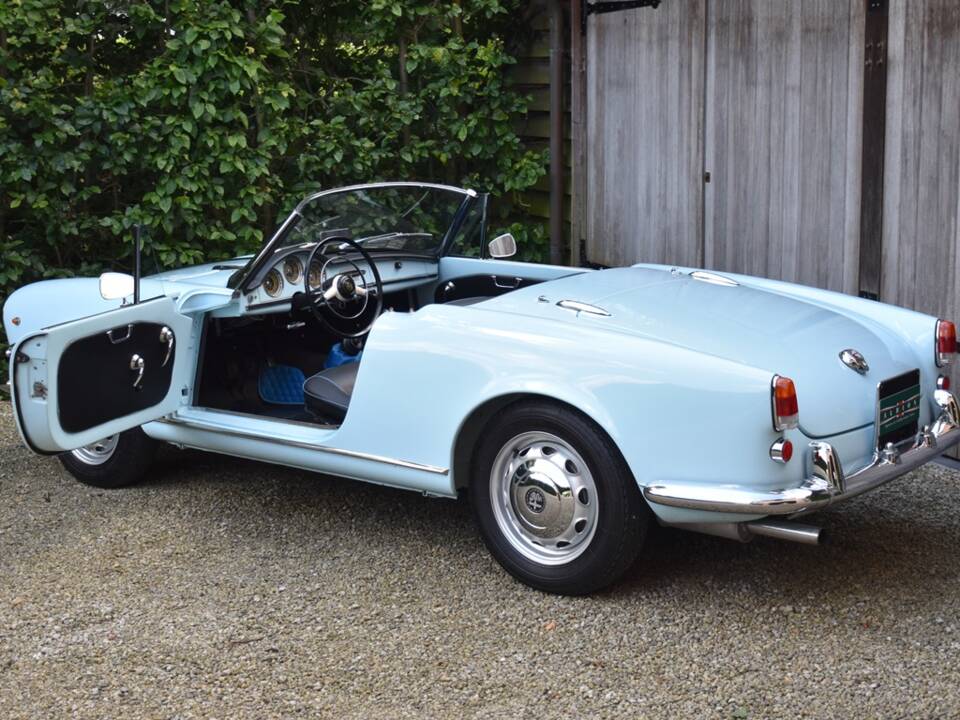 Image 16/39 de Alfa Romeo Giulietta Spider Veloce (1961)