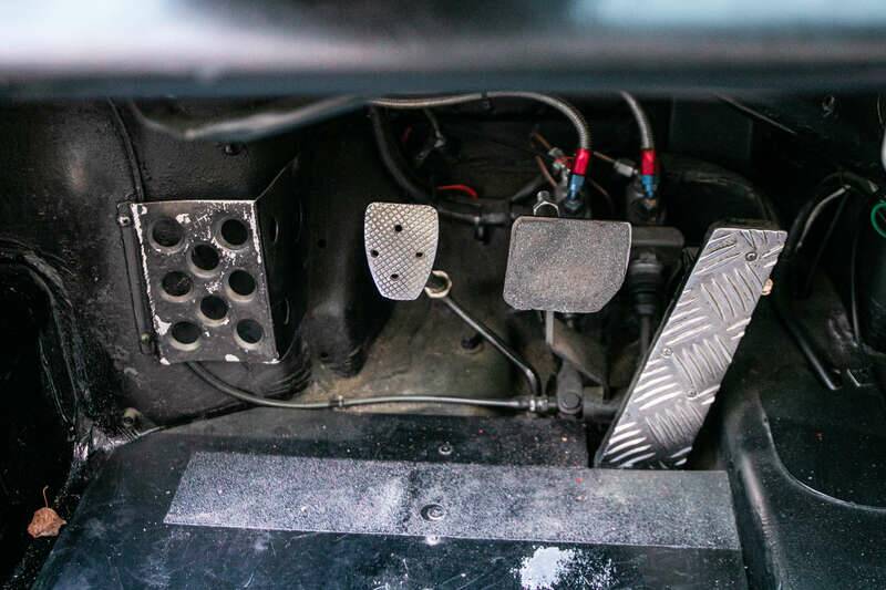 Image 39/50 de Porsche 911 RSR 3.0 (1975)