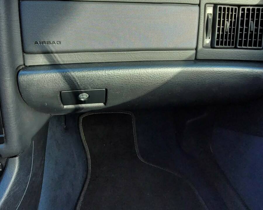 Image 15/17 of Audi Cabriolet 2.0 E (1996)