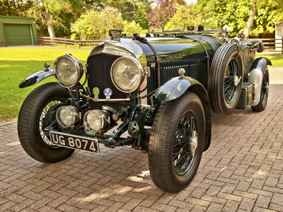 Image 4/50 de Bentley 6 1&#x2F;2 Litre Petersen Special (1935)