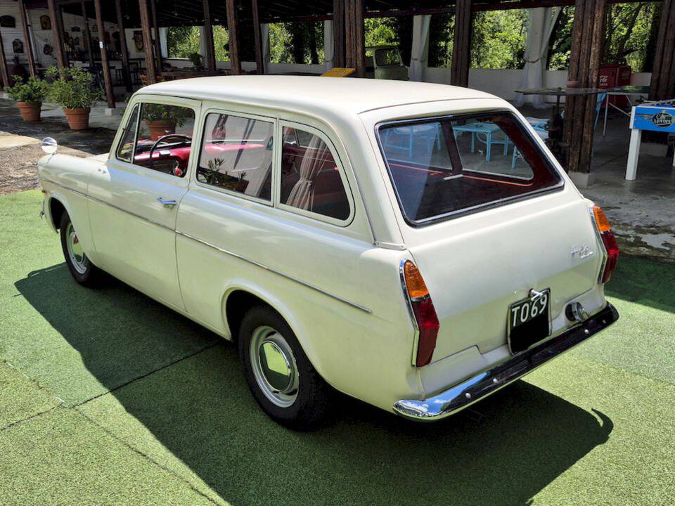 Image 23/63 of Ford Anglia (1965)
