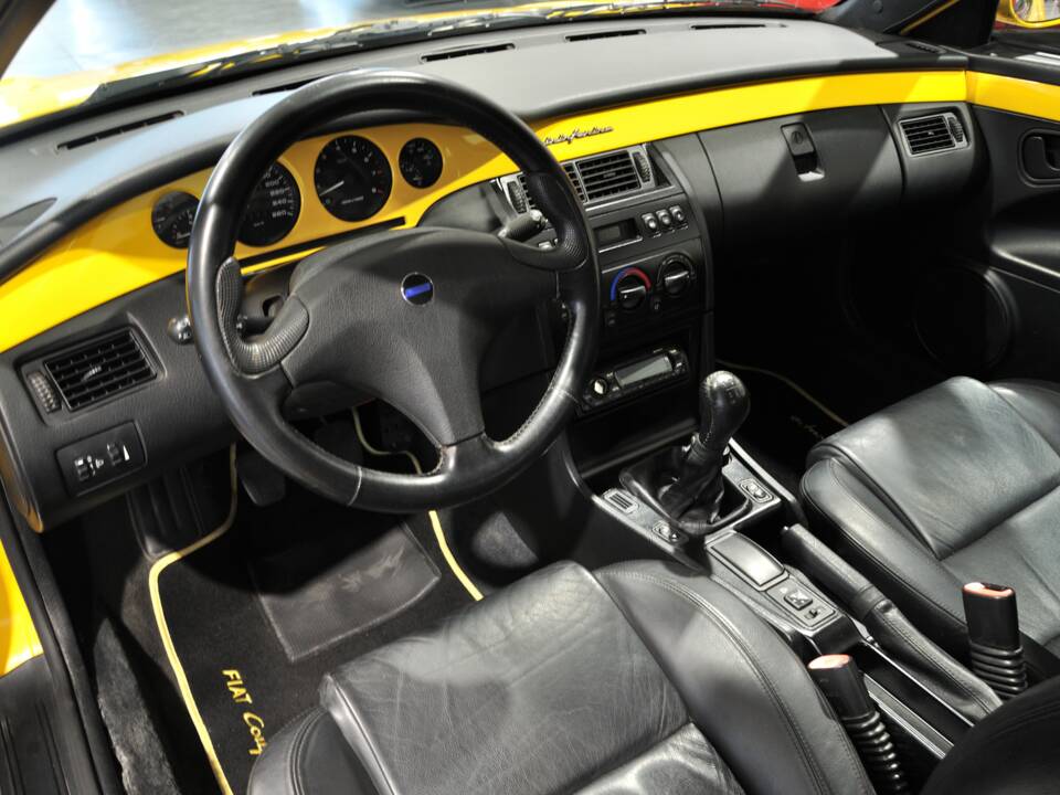 Obraz 11/30 pojazdu FIAT Coupé 2.0 16V Turbo (1995)