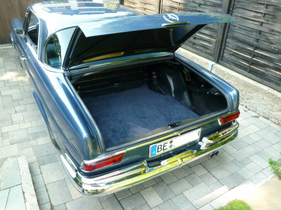Afbeelding 23/32 van Mercedes-Benz 280 SE (1969)