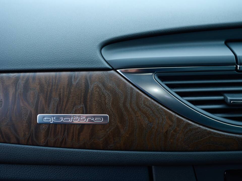 Image 44/50 of Audi A6 3.0 TFSI allroad quattro (2013)