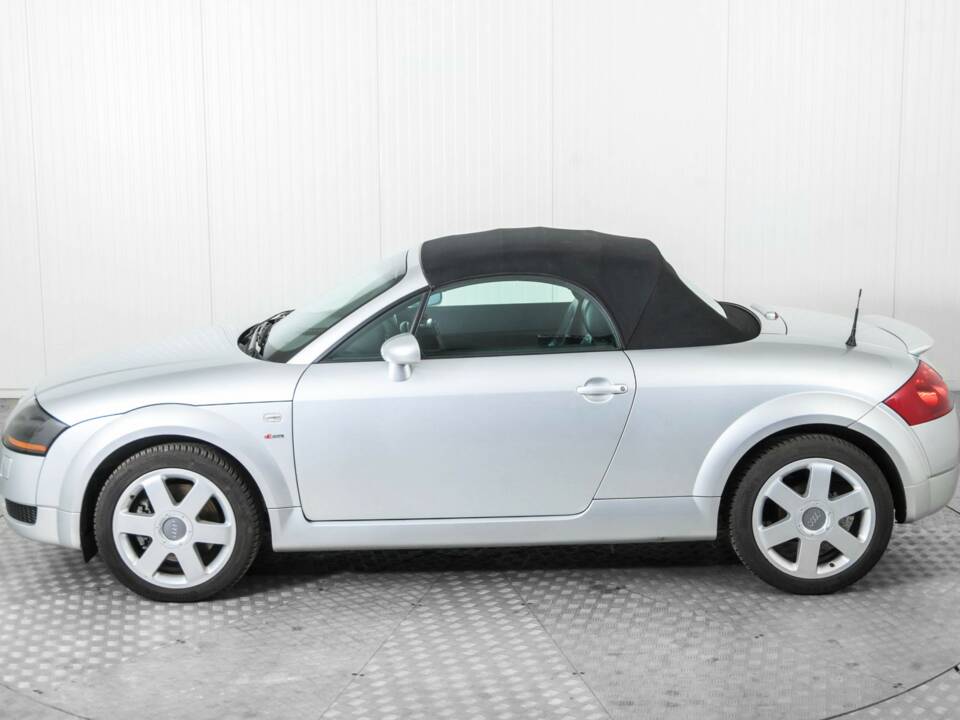 Bild 49/50 von Audi TT 1.8 T (2000)