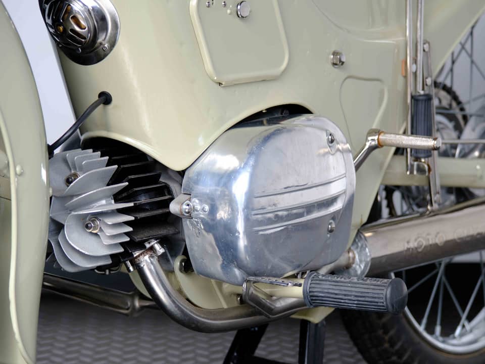 Bild 30/61 von Moto Guzzi Zigolo Turismo (1954)