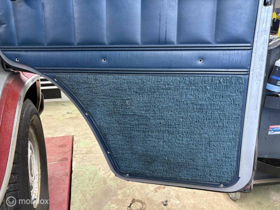 Bild 43/50 von Chevrolet Van (1983)