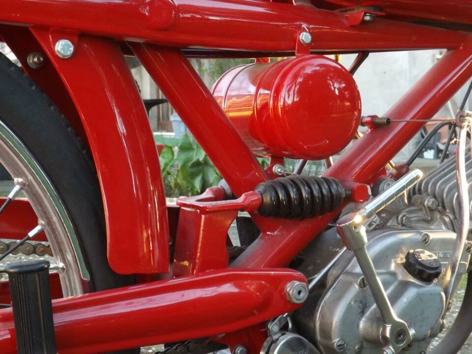 Immagine 15/20 di Moto Guzzi Cardellino 75 (1960)